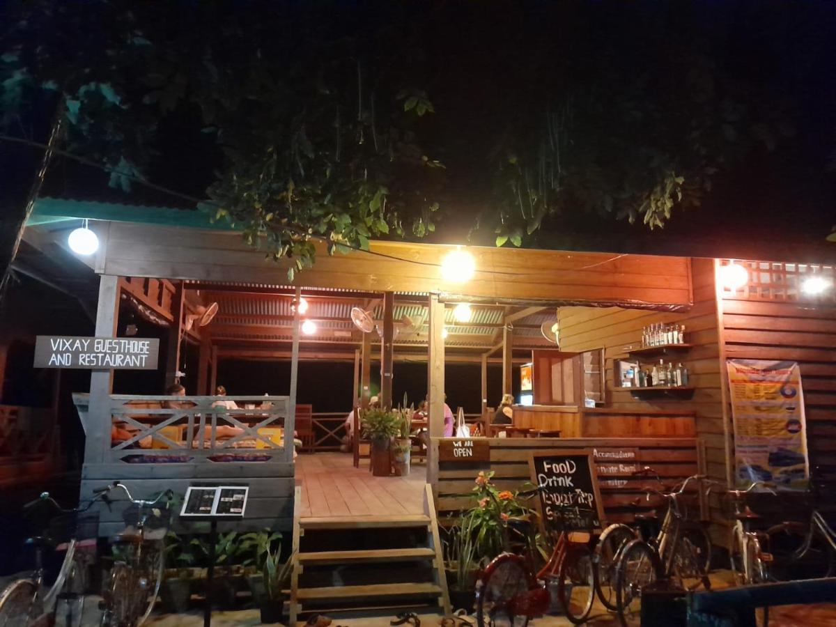 Ta'S Dorm Dondet Hostel Don Det Ngoại thất bức ảnh
